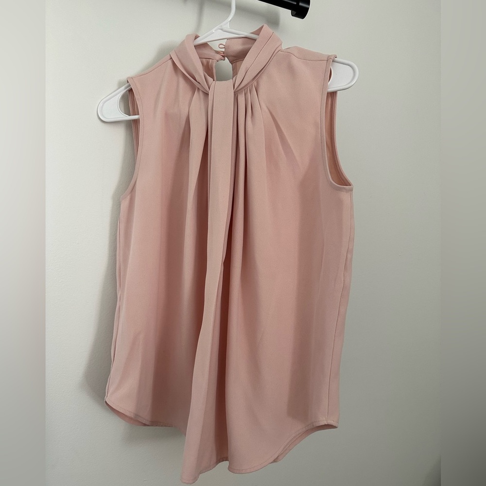 Ann Taylor tie neck sleeveless blouse